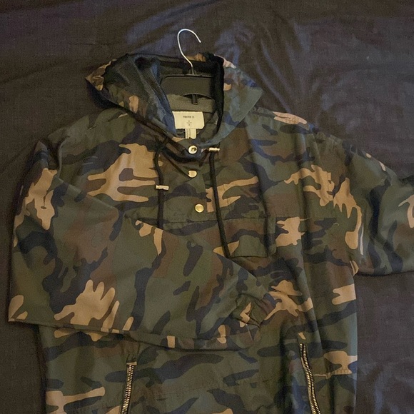 Jacket - Picture 1 of 4